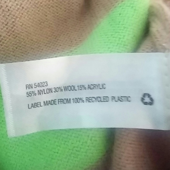 Gap LIght wght Sweater Jacket - Picture 7 of 7